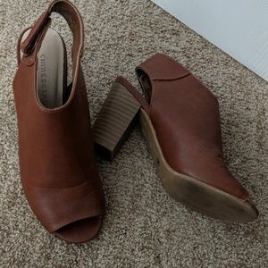 Chinese laundry booties